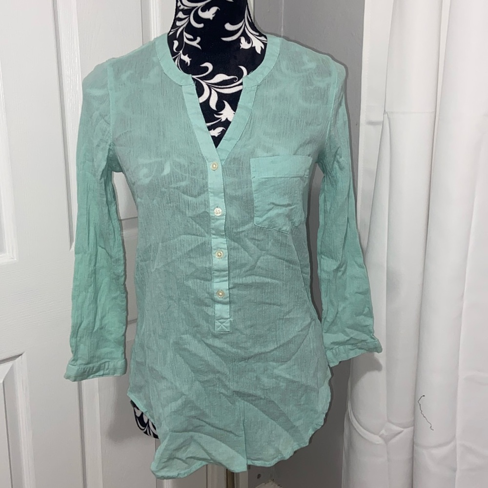 Old Navy gauze 3/4 sleeve popover tunic top